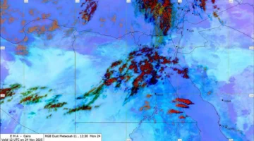 تكاثر السحب الرعدية والممطرة يغطي عدة مناطق ويؤثر على حالة الطقس الحالية